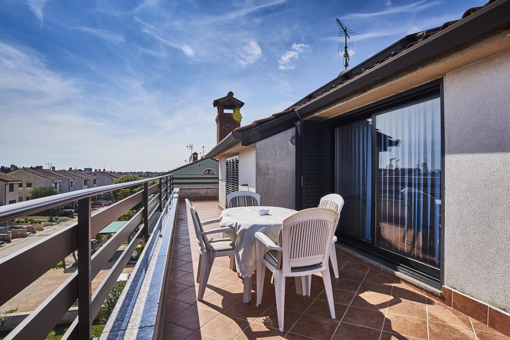 Apartament Lovely Roses Umag Zewnętrze zdjęcie