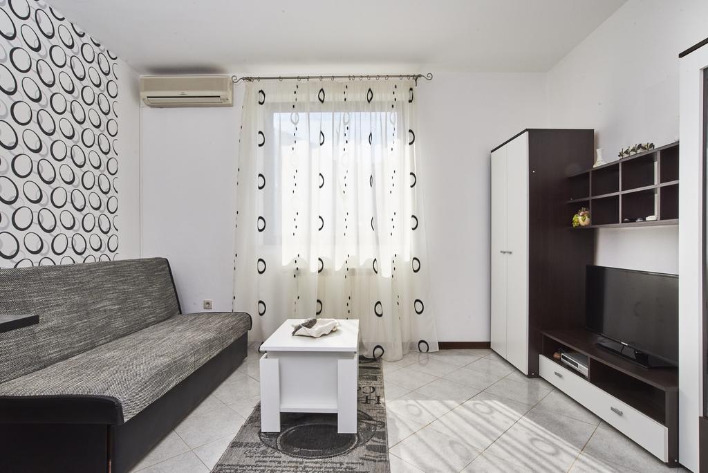 Apartament Lovely Roses Umag Zewnętrze zdjęcie