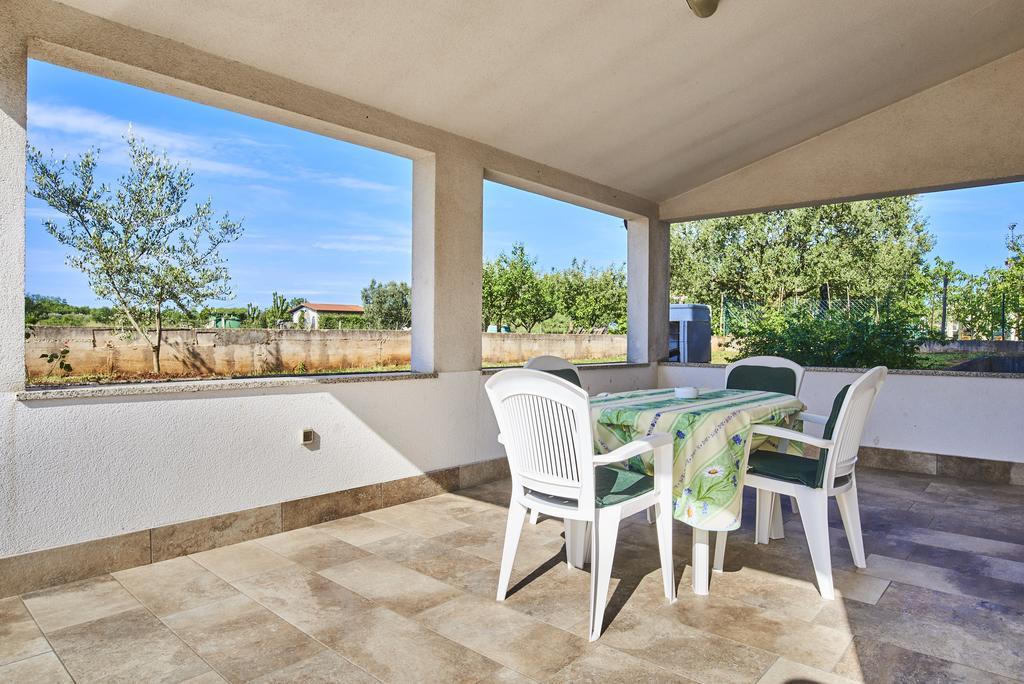 Apartament Lovely Roses Umag Zewnętrze zdjęcie